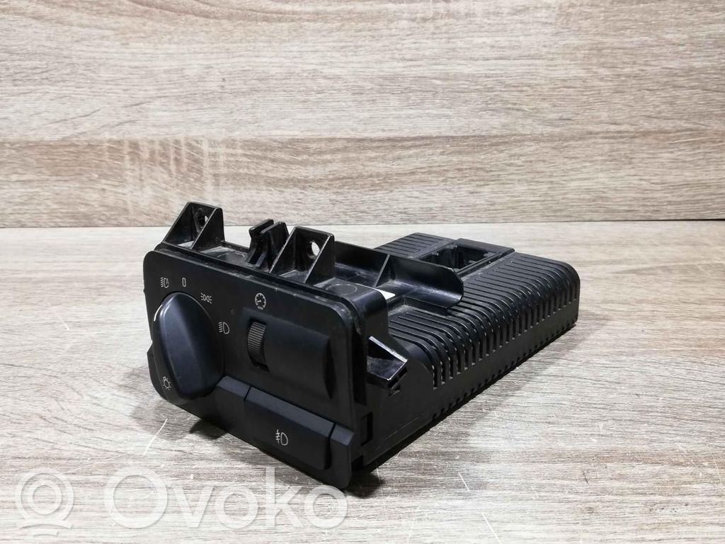 BMW 3 E46 Przełącznik świateł 