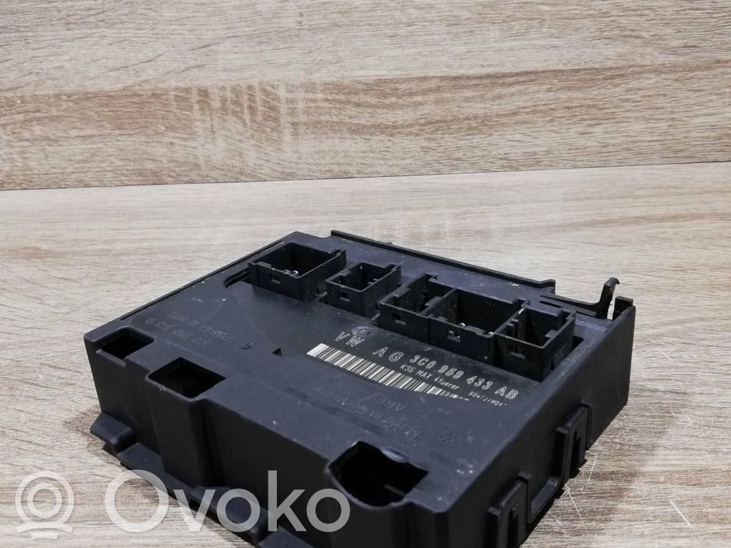 Volkswagen PASSAT B6 Modul confort 