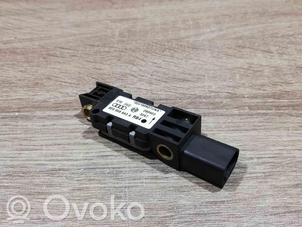 Audi A6 S6 C6 4F Sensore d’urto/d'impatto apertura airbag 