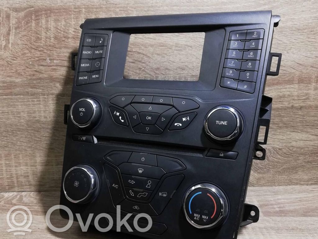 Ford Fusion II Panel klimatyzacji 
