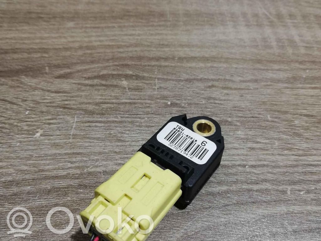 Toyota Yaris Sensore d’urto/d'impatto apertura airbag 