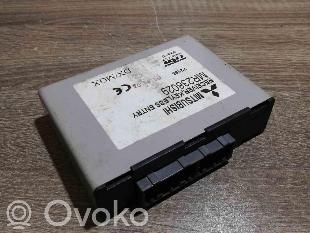 Sterownik / Moduł centralnego zamka   MR238029,0065383