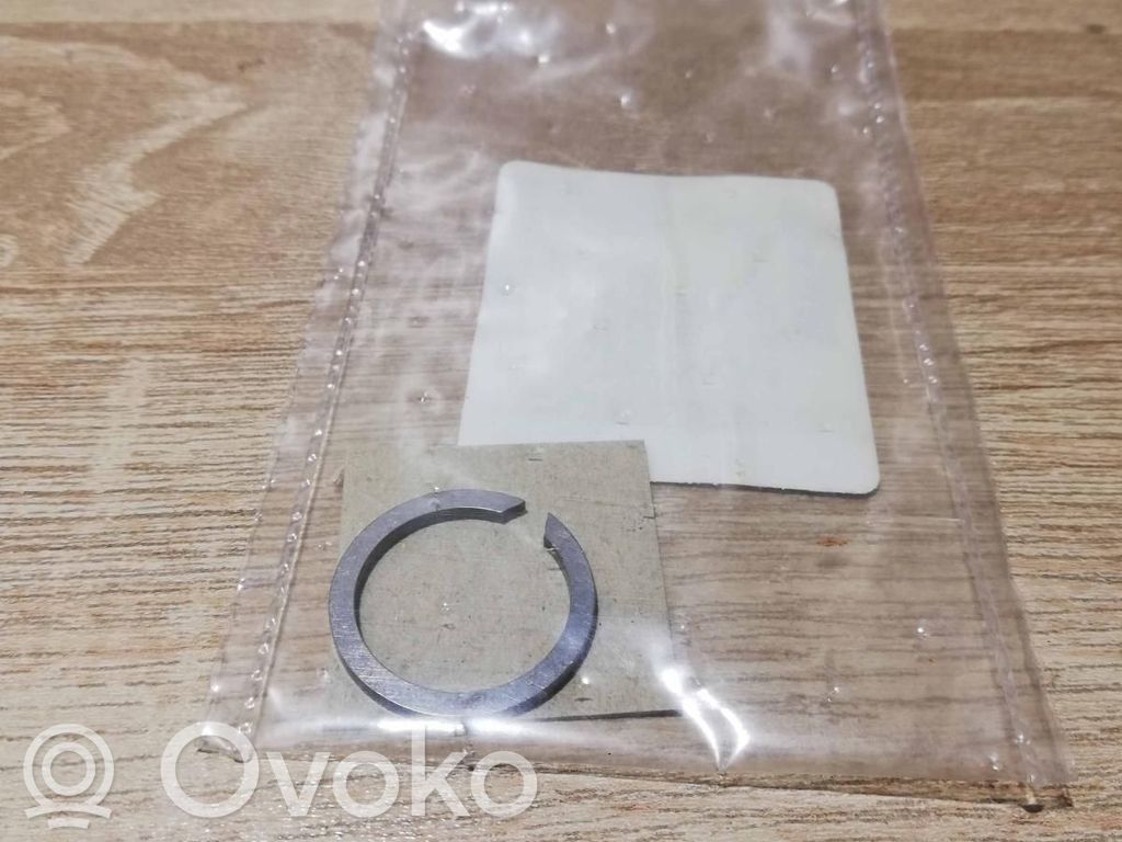 Opel Corsa D Alte piese compartiment motor 