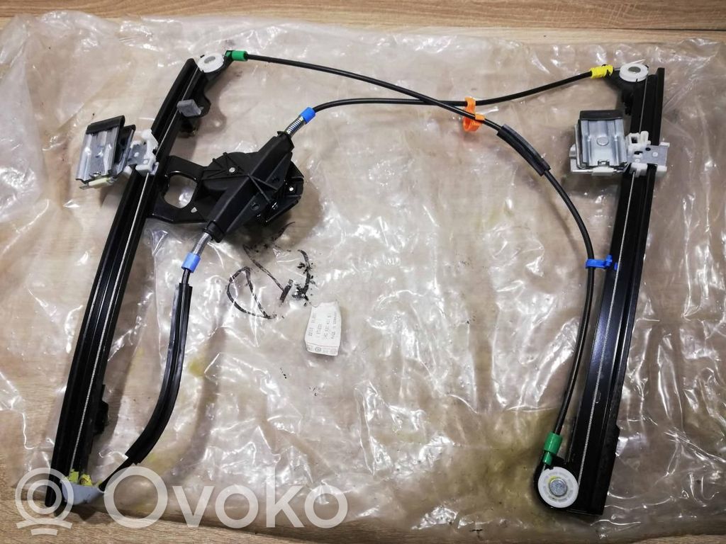 Volkswagen Golf III Macara geam față manuală 