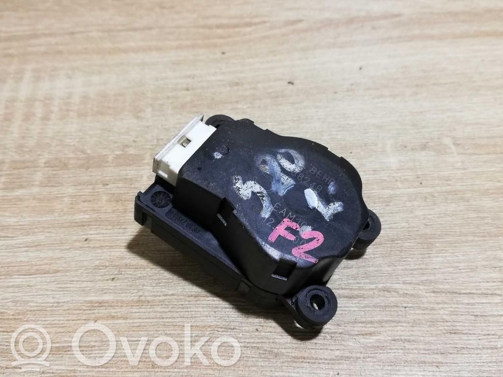 Volvo S40, V40 Motor/actuator clapetă aer