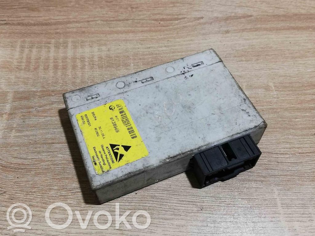 Central console control unit   9138969