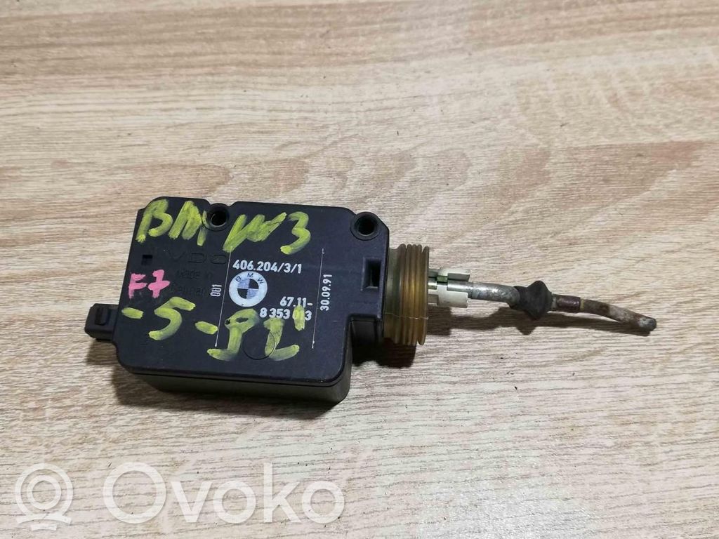Motor de bloqueo de puertas   8353013