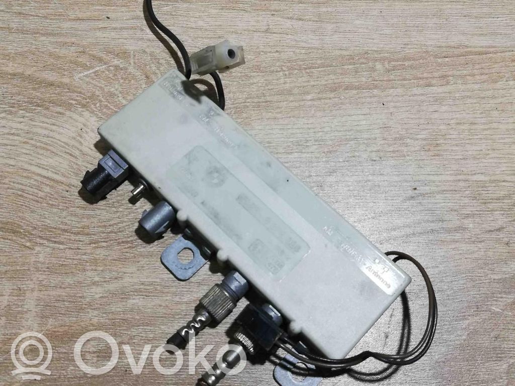 BMW 5 E39 Amplificatore antenna 