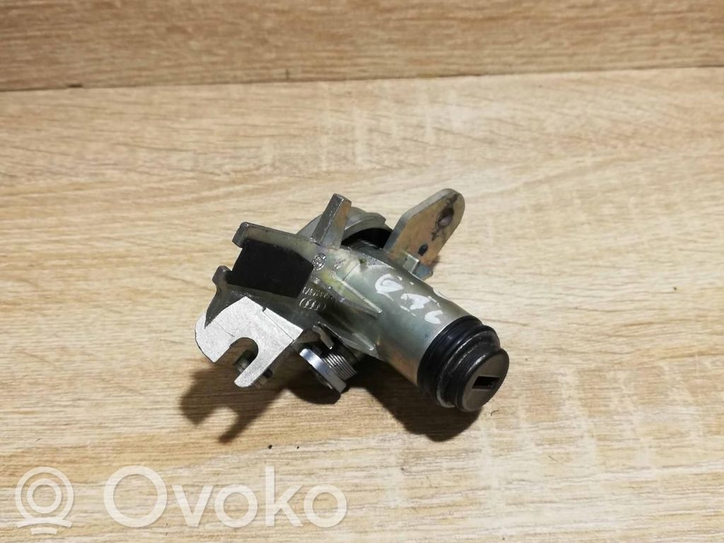Audi A4 S4 B6 8E 8H Încuietoare portbagaj