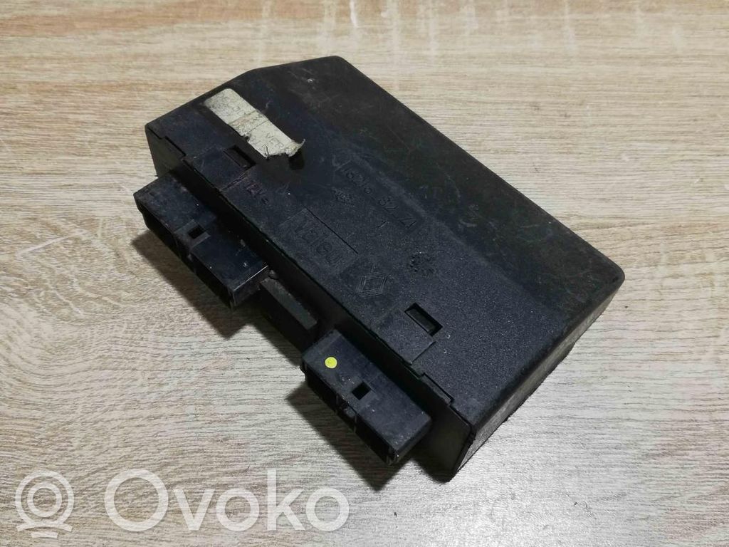 Renault Safrane Module confort 