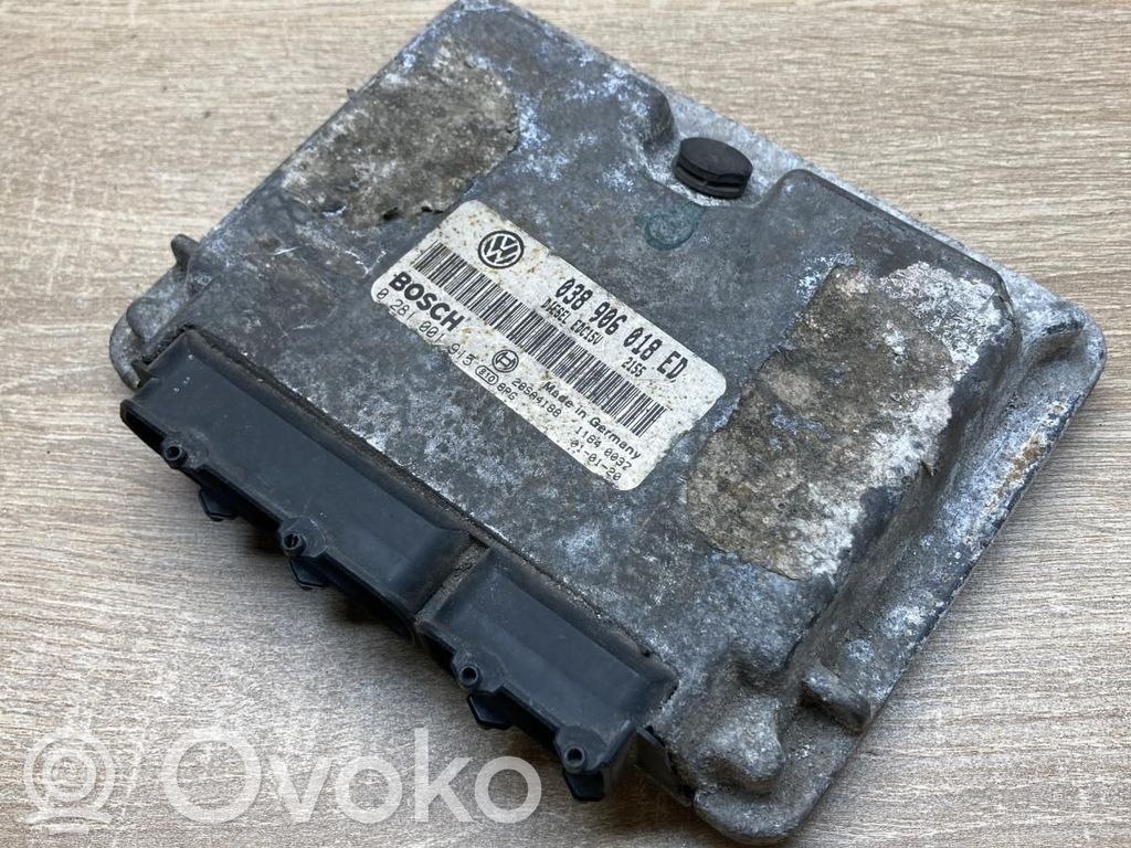 Volkswagen Polo III 6N 6N2 6NF Komputer / Sterownik ECU silnika 