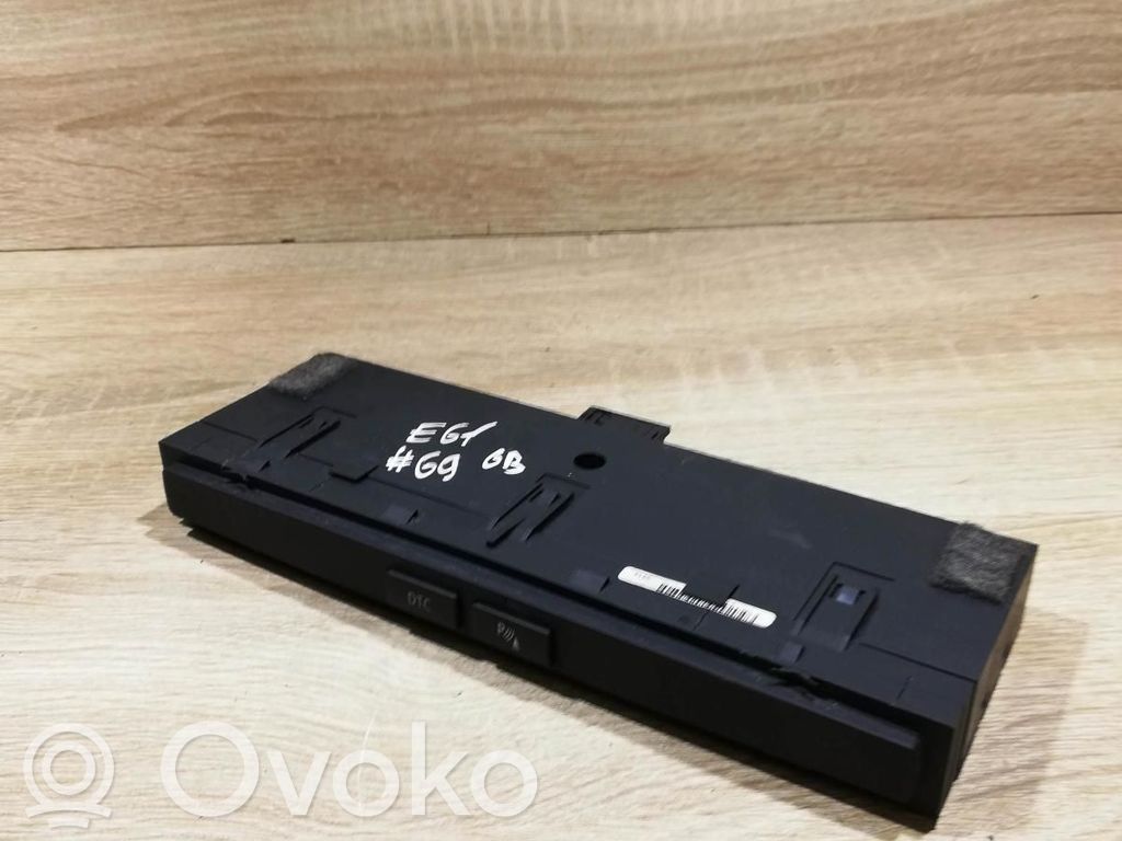 Parking (PDC) sensor switch   6952477,13580360