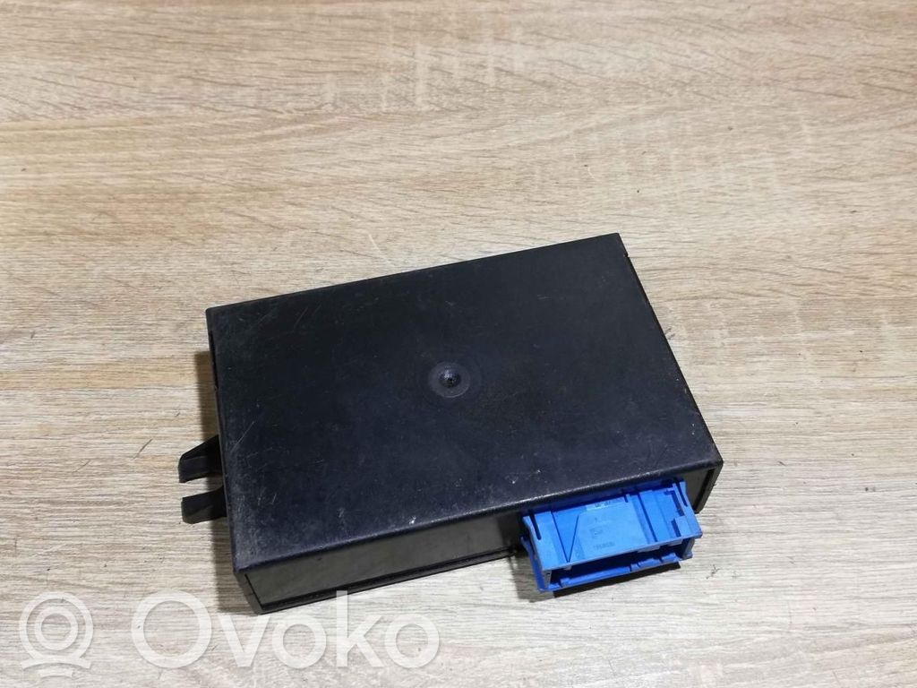 Unité de commande / module de régulateur de vitesse   8375497
