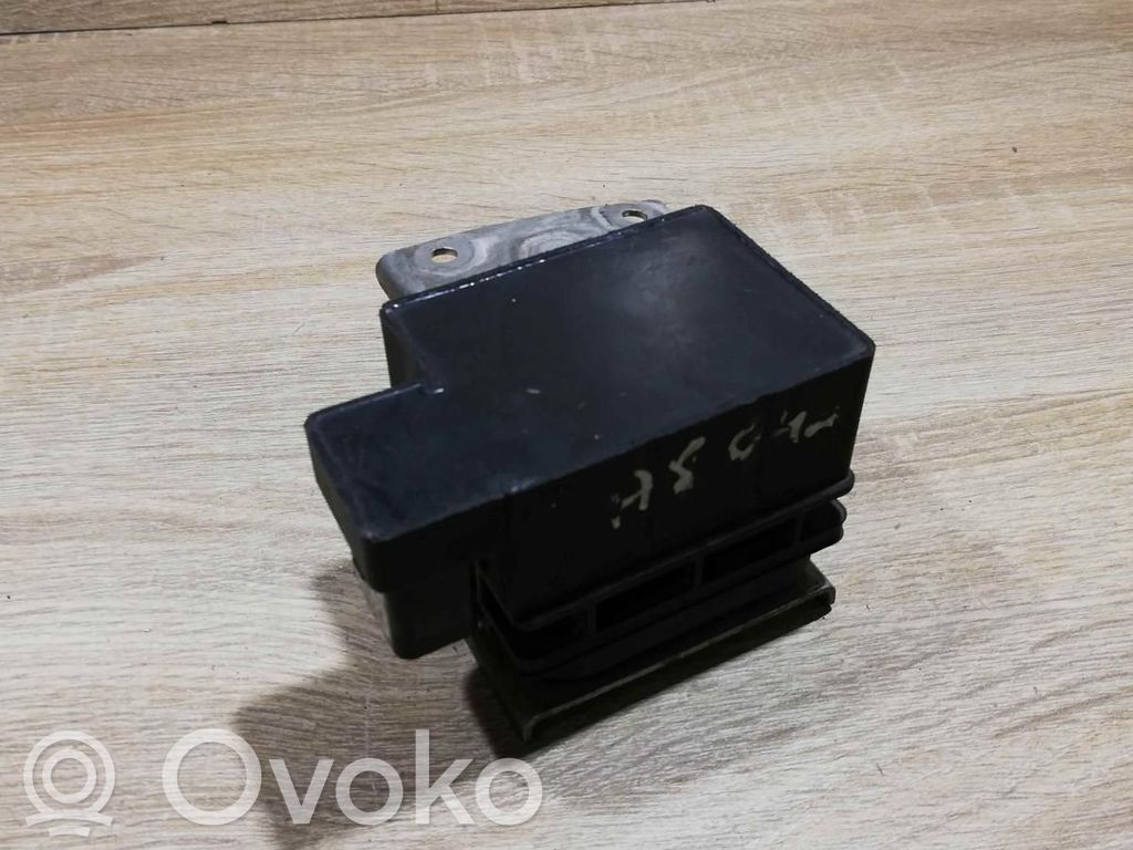 Ilmavaimennuksen venttiiliyksikkö   4E0616014,15152400013