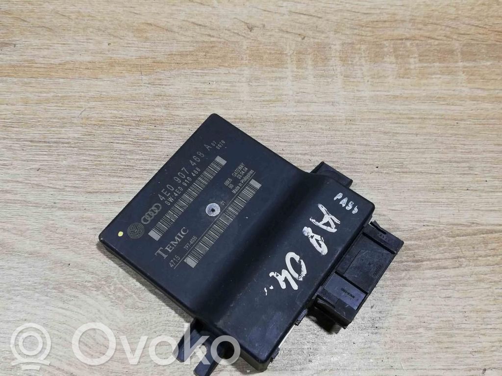 Väylän ohjainlaite   4E0907468A