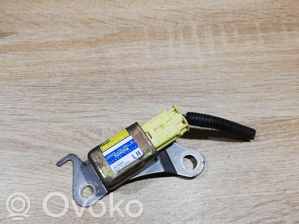 Toyota RAV 4 (XA20) Airbagsensor Crashsensor Drucksensor 
