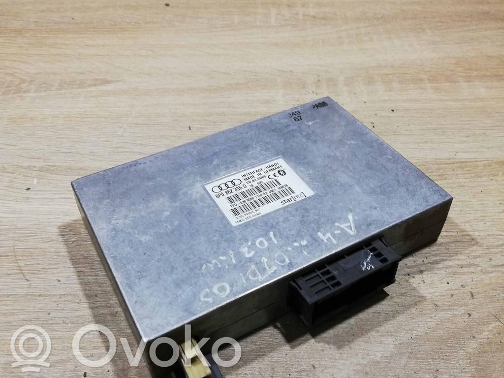 Unidad de control/módulo de bluetooth   8P0862335D
