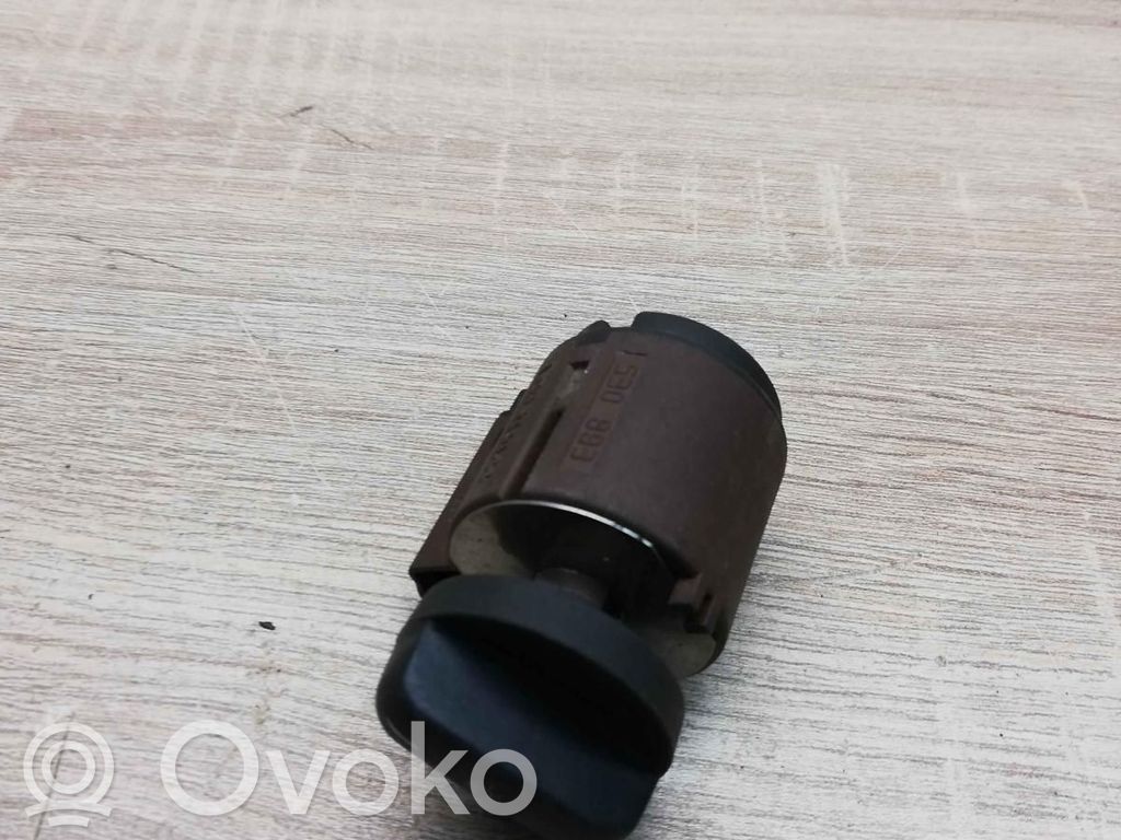 Light switch   530893