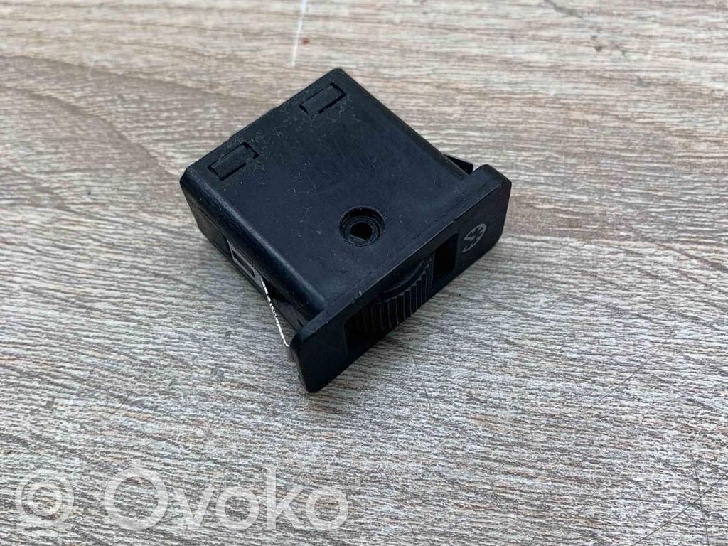 Panel lighting control switch   8360461