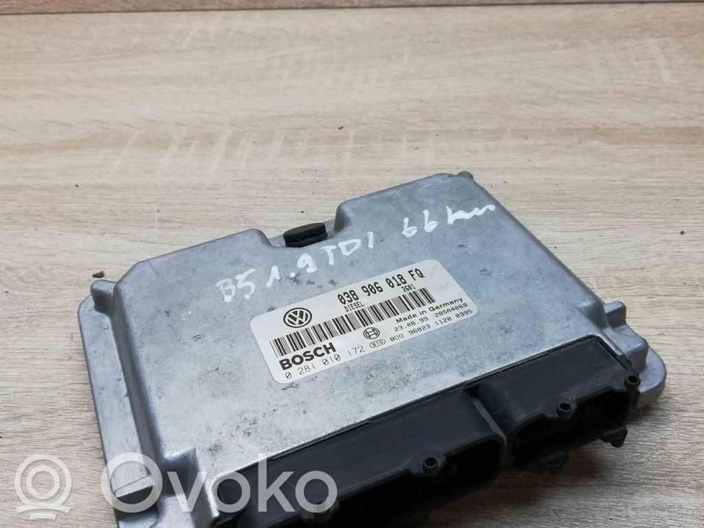 Volkswagen PASSAT B5 Unité de commande, module ECU de moteur 