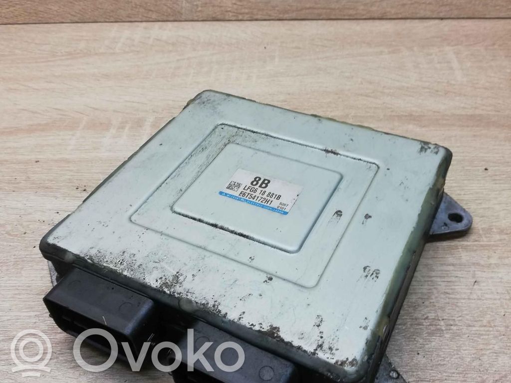 Komputer / Sterownik ECU silnika   LFG618881B,E6T54172H1