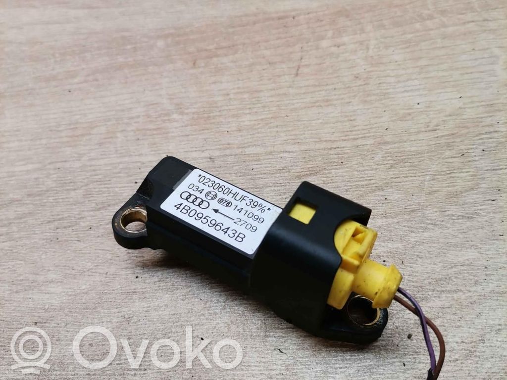 Airbagsensor Crashsensor Drucksensor   4B0959643B
