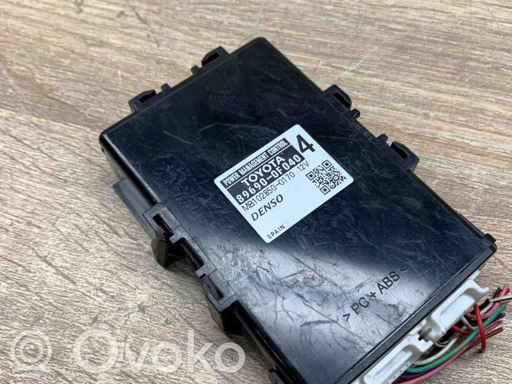 Toyota Corolla Verso E121 Centralina di gestione alimentazione 