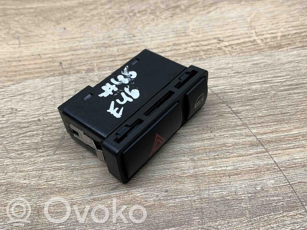 Hazard light switch   8368920,USED