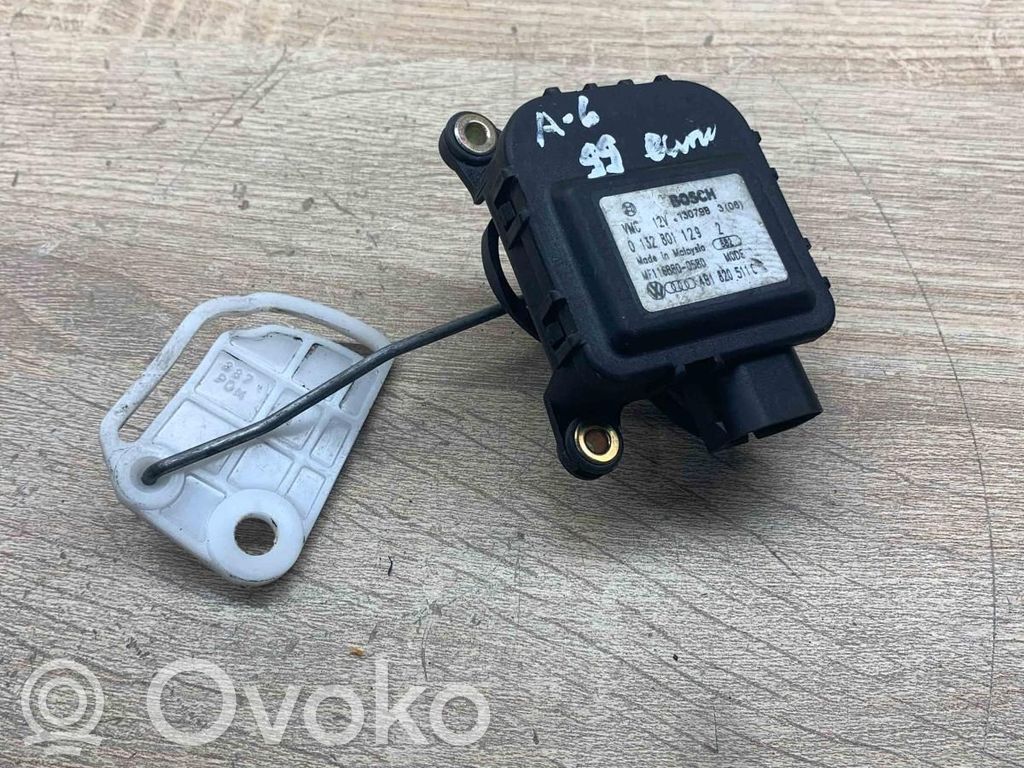 Audi A6 S6 C5 4B Motor/actuator clapetă aer 