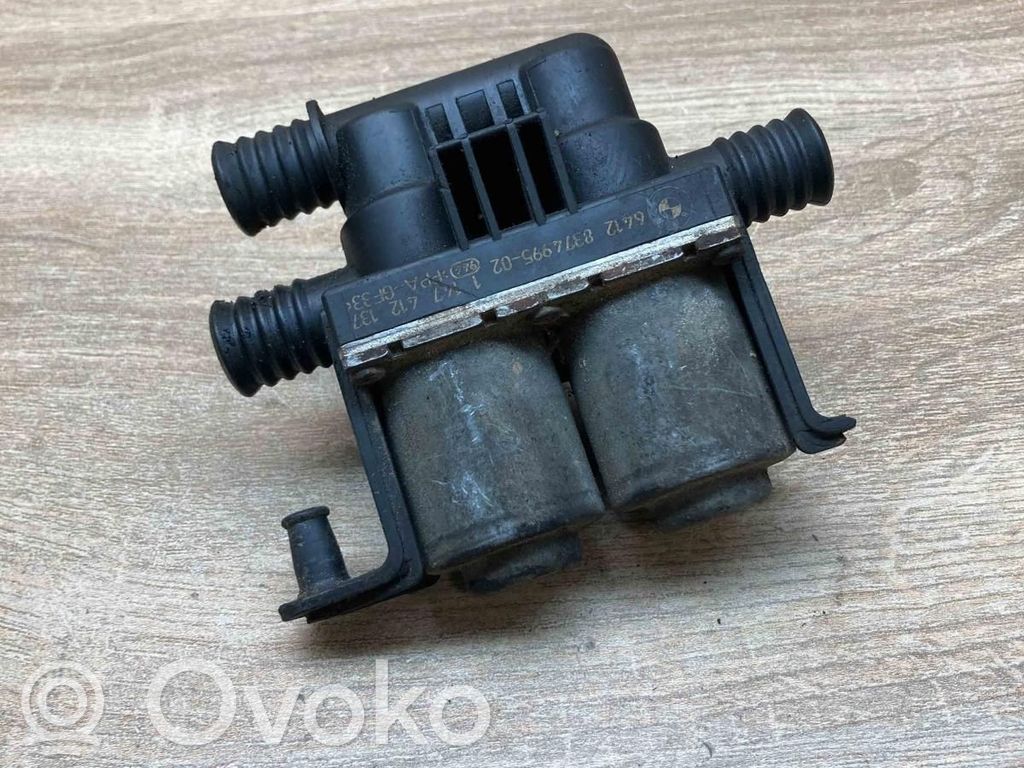 BMW 5 E39 Valvola di regolazione del liquido di raffreddamento e del riscaldatore