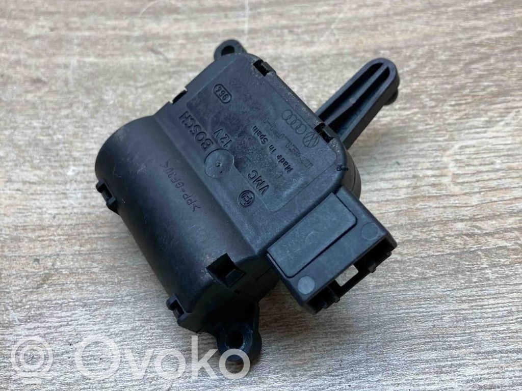 Volkswagen Touran I Motorino attuatore aria 
