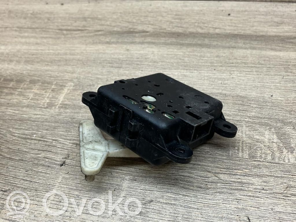 Nissan Almera N16 Motor/actuator clapetă aer 