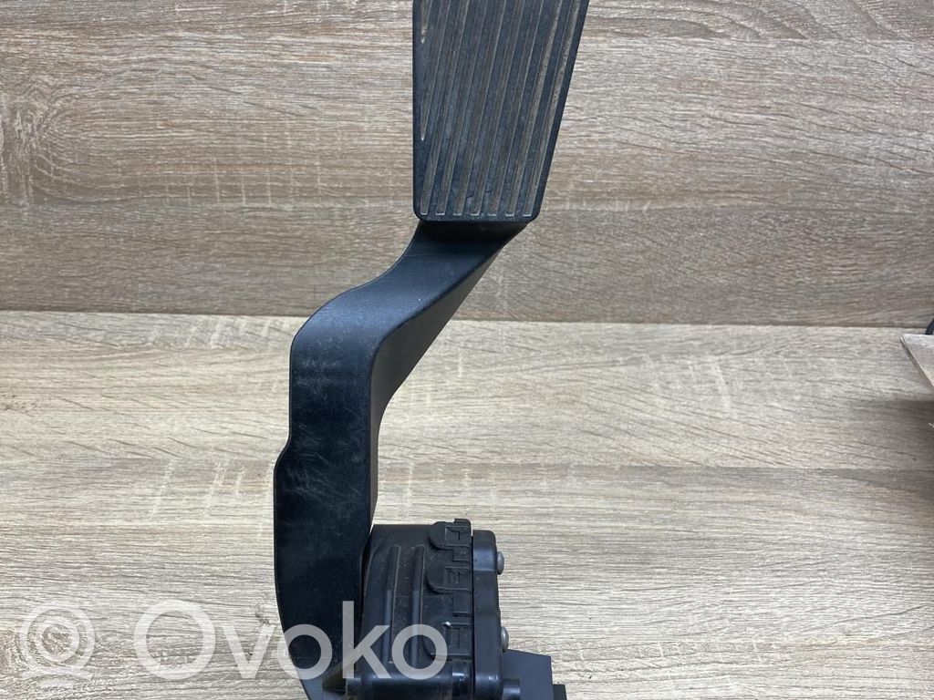 Gaspedal   9202341BT