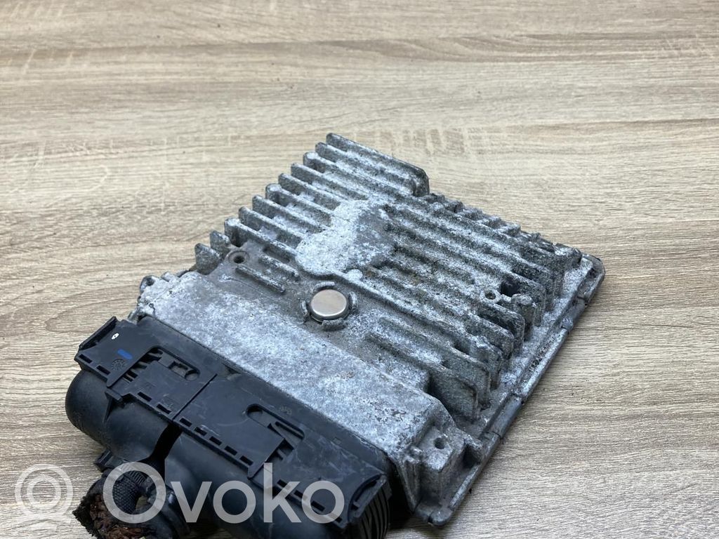 Skoda Octavia Mk2 (1Z) Moottorin ohjainlaite/moduuli (käytetyt) 