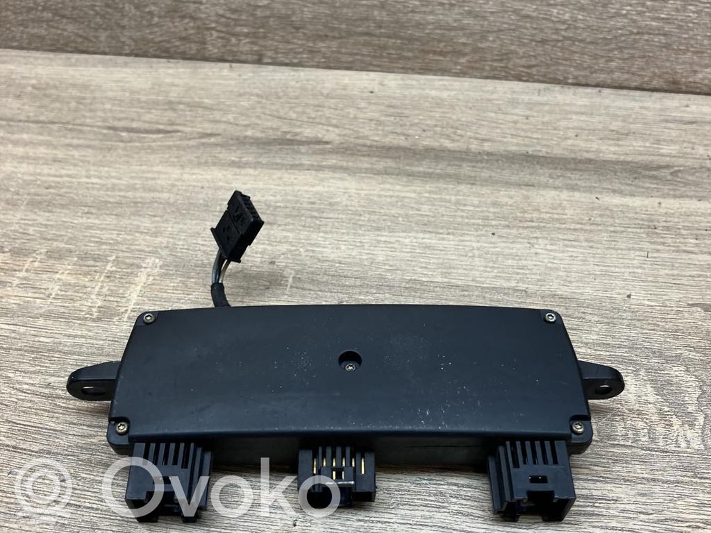 Muut ohjainlaitteet/moduulit   6916692E,602215700B