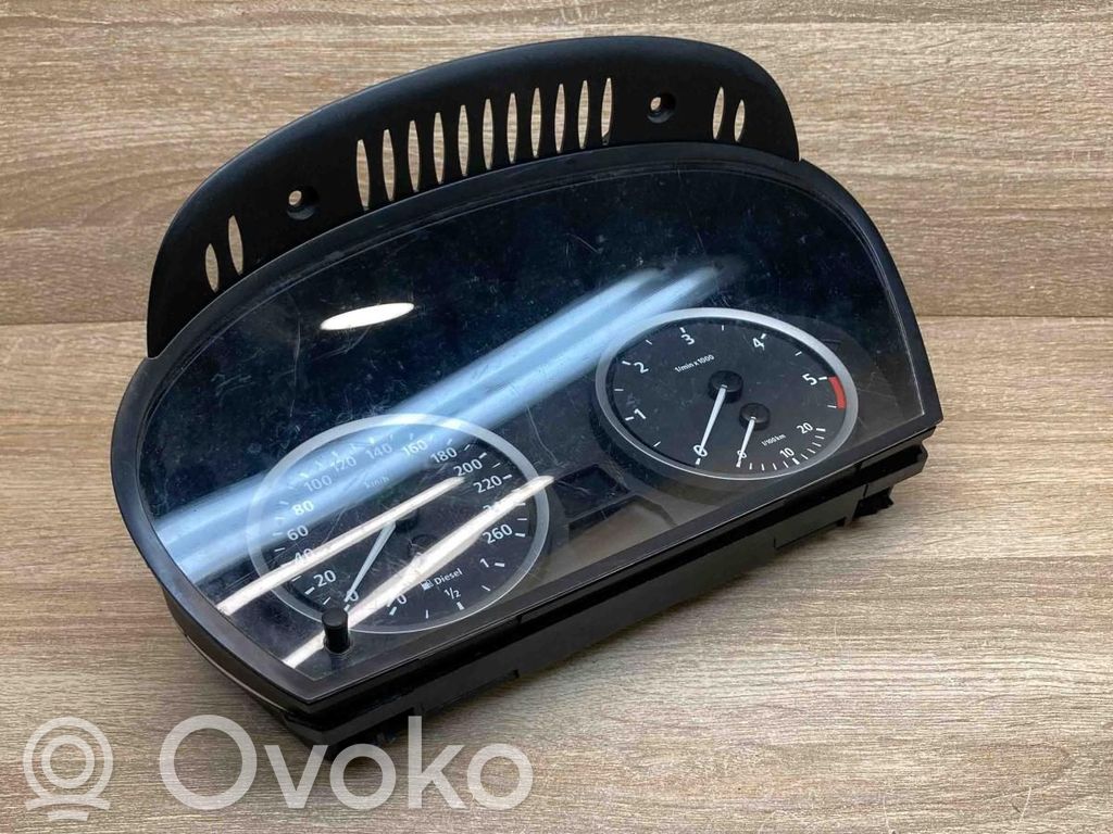 Speedometer (instrument cluster)   6937618,110080213