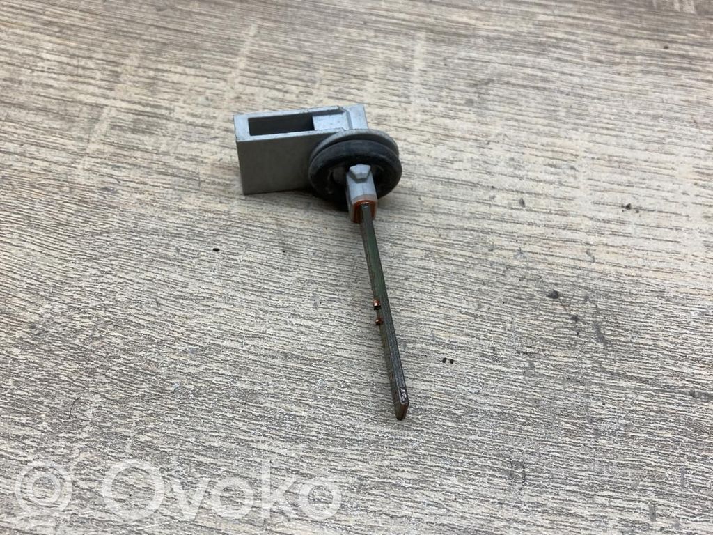 Audi A4 S4 B7 8E 8H Senzor temperatură interioară 