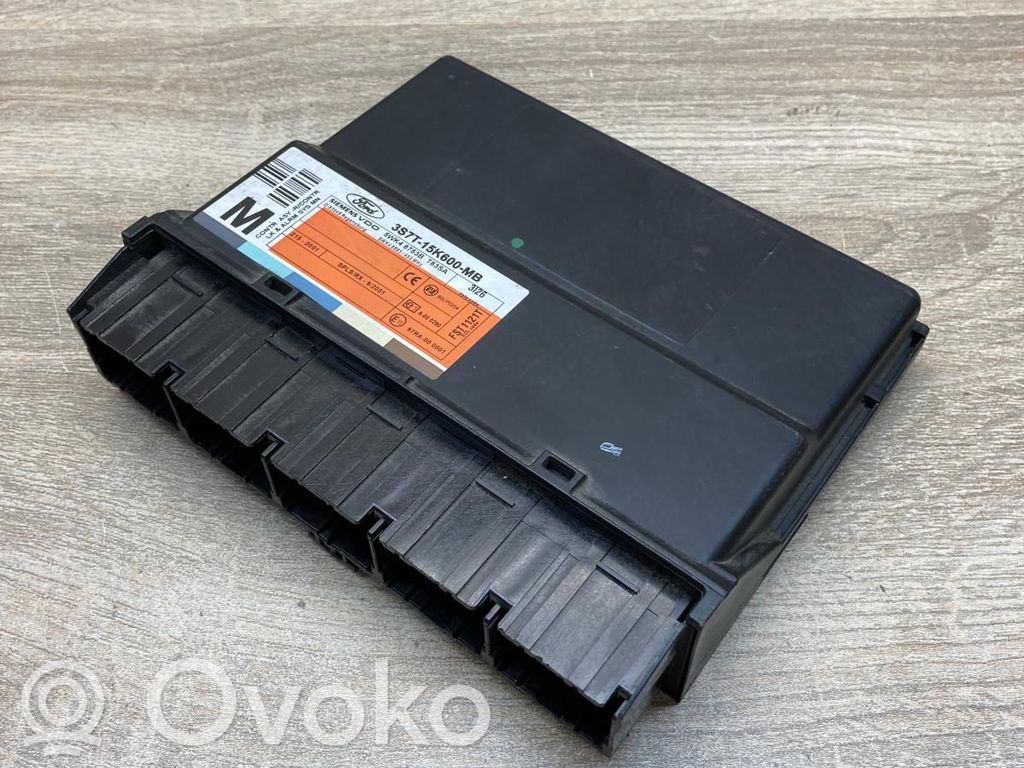 Ford Mondeo Mk III Modulo comfort/convenienza 