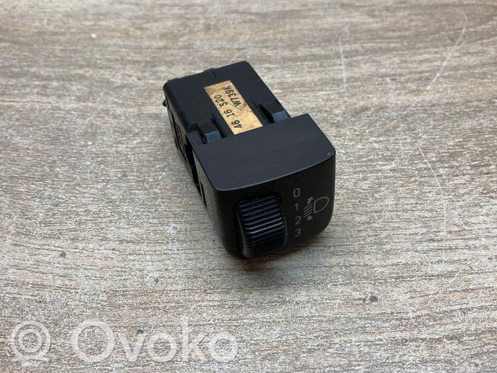 Headlight level height control switch   4616520,W739K