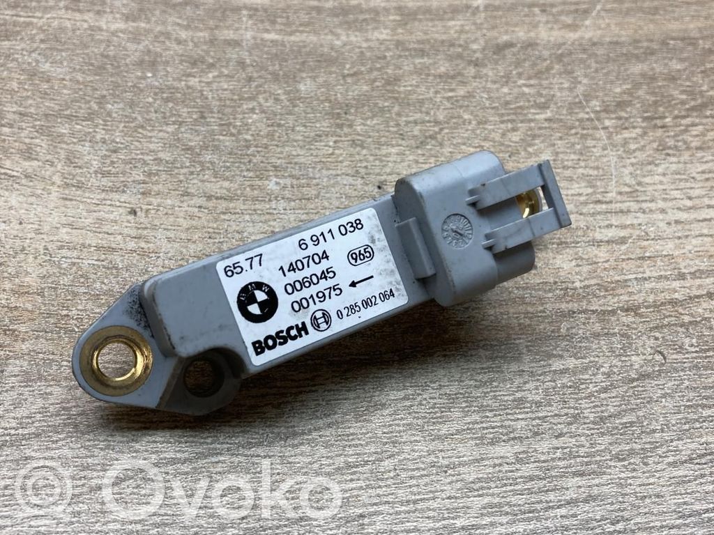 BMW X5 E53 Senzor impact/declanșare airbag 