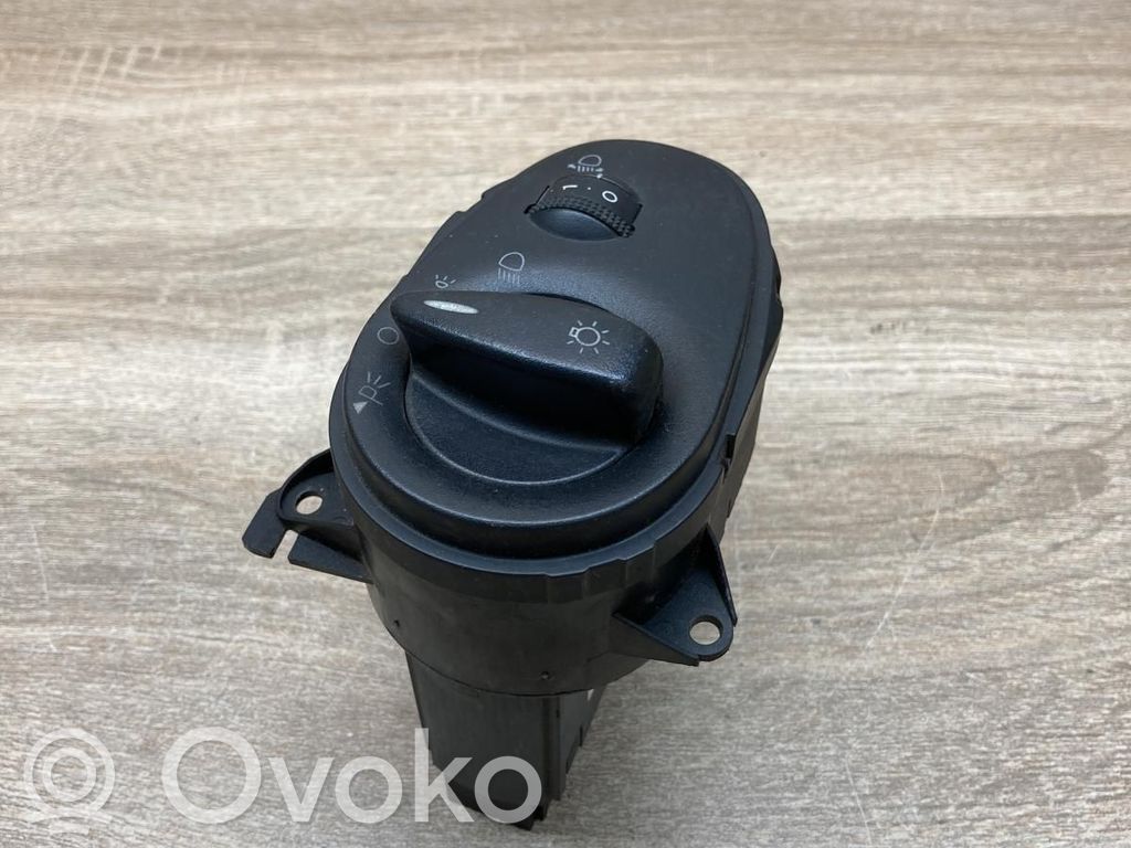 Ford Focus Comutator lumini 