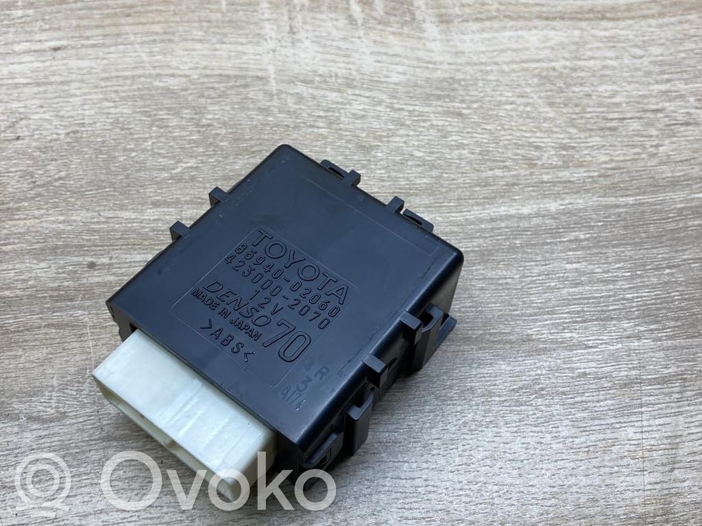 Toyota Auris E180 Muu rele 