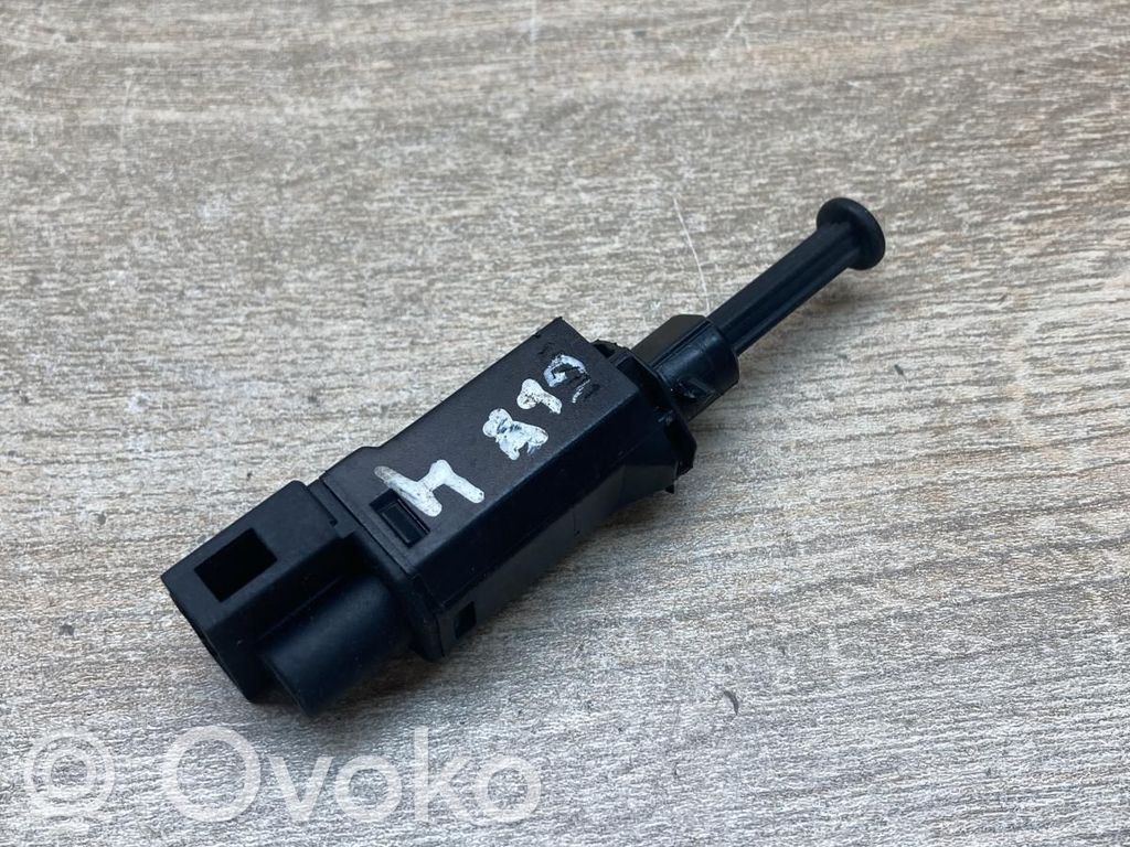 Volkswagen Golf V Interruttore del pedale del freno 