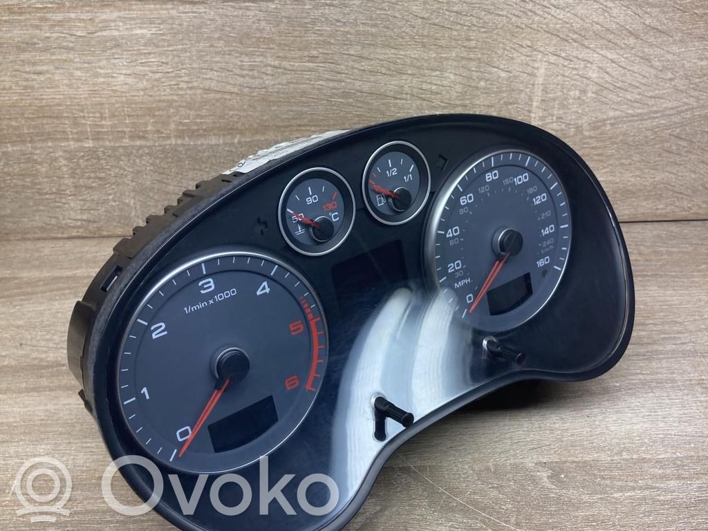 Audi A3 S3 8P Nopeusmittari (mittaristo) 