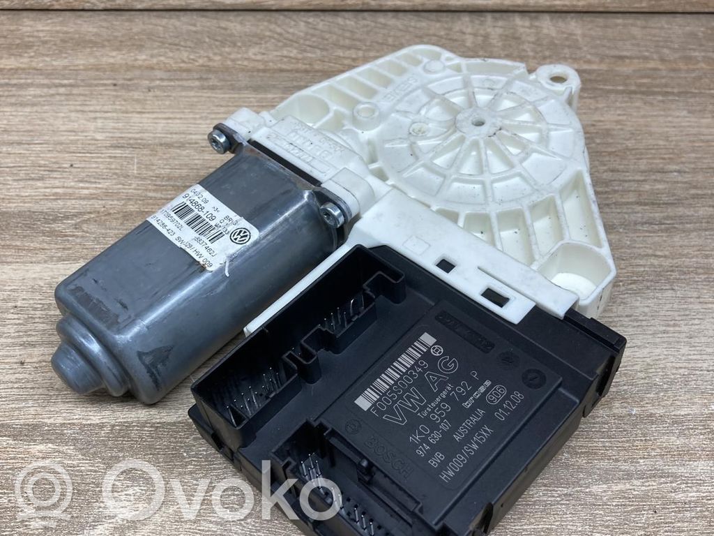 Volkswagen Golf V Motor macara geam ușă față 