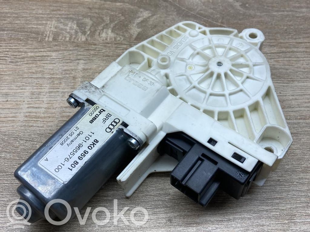 Audi A4 S4 B8 8K Motorino alzacristalli della portiera posteriore 