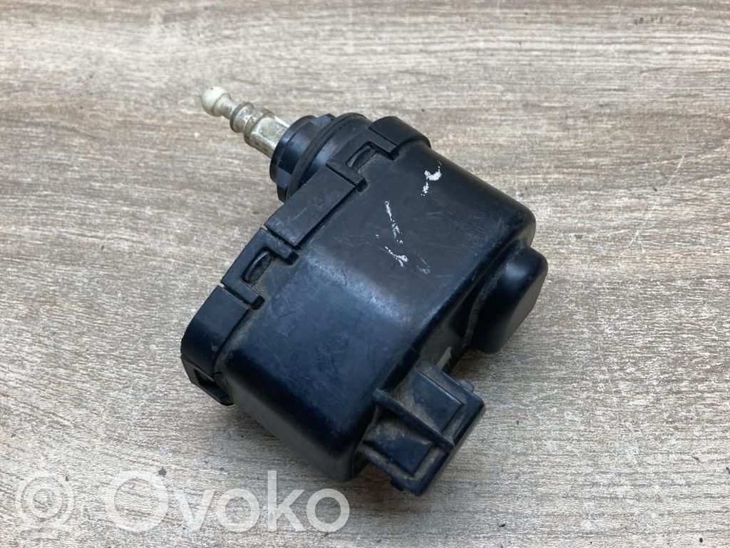 Volkswagen Golf III Motorino di regolazione assetto fari 