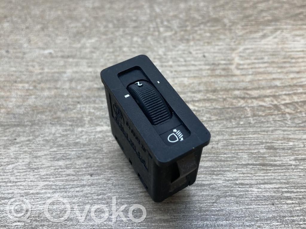 BMW 5 E34 Headlight level height control switch 