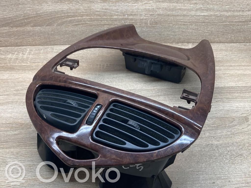 Citroen C5 Grilă ventilație/ramă laterală bord 
