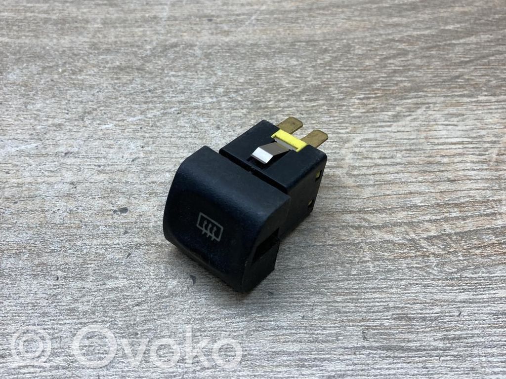 Opel Omega B1 Windscreen/window heater switch 